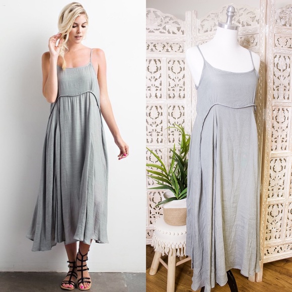 🎉HP🎉 Sage Crinkle Fabric Spaghetti Strap Maxi Dress - Picture 2 of 13